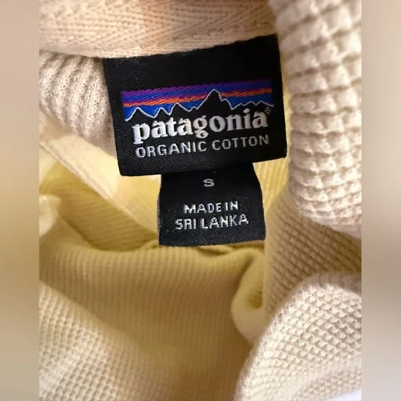 Patagonia Women's Cream Turtleneck Sweater - Picture 5 of 5